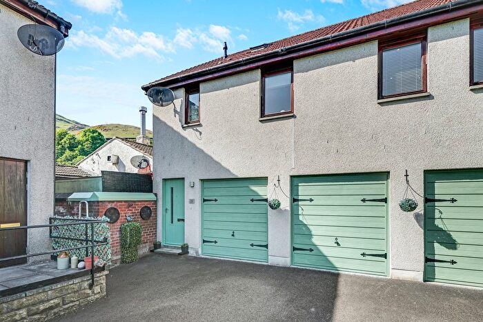 2 Bedroom Flat For Sale In Brook Street, Menstrie, FK11
