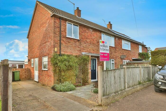 5 Bedroom Semi-Detached House For Sale In Bell Close, Little Snoring, Fakenham, NR21