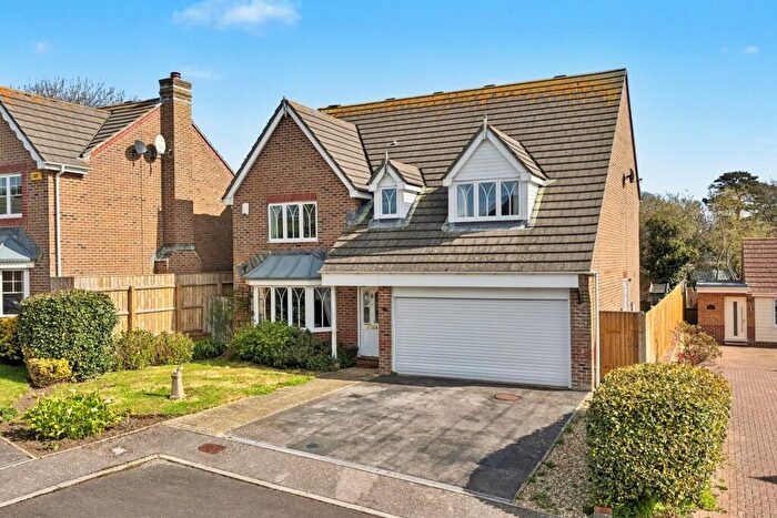 4 Bedroom Detached House For Sale In Weymouth, DT4