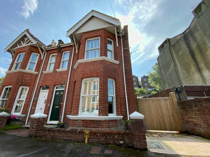 Houses for sale in Hastings Old Town, TN34, East Sussex