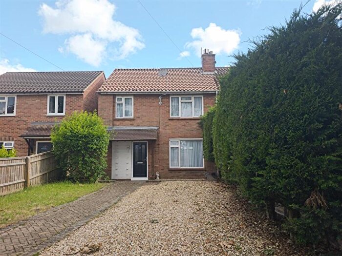 3 Bedroom Semi-Detached House To Rent In Purley Way, Frimley, GU16