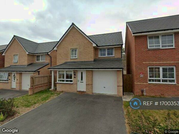 3 Bedroom Detached House To Rent In Banks Way, Catcliffe, Rotherham, S60