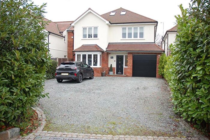 5 Bedroom Detached House For Sale In Chignal Road, Chelmsford, CM1