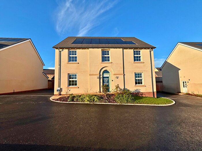 4 Bedroom Detached House For Sale In Pippen Mead, Sampford Peverell, EX16