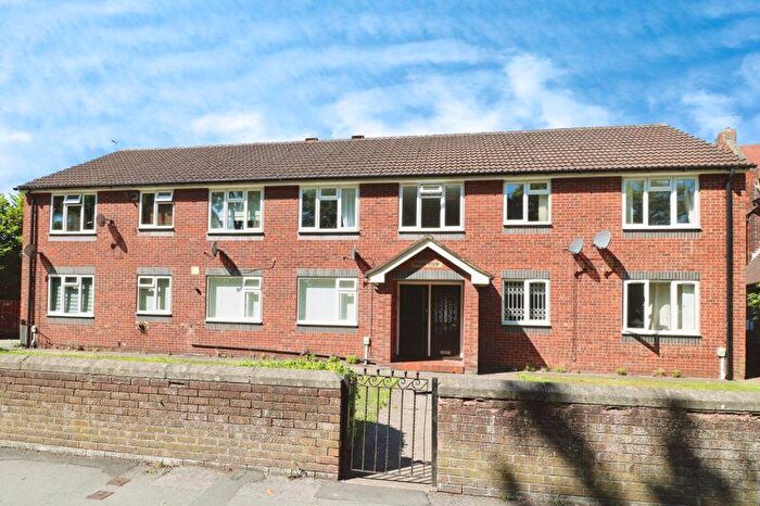 1 Bedroom Flat To Rent In Walton Street, Hull, HU3