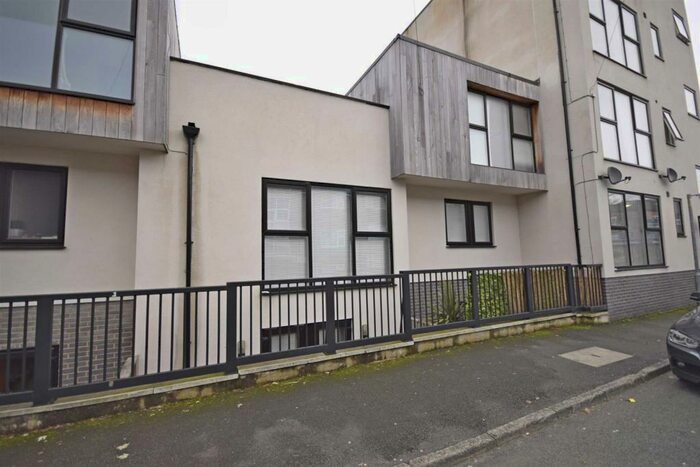 2 Bedroom Mews To Rent In Albion Mews, Clifton Road, Prestwich, M25