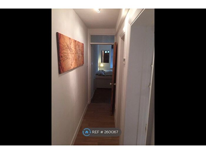 Studio To Rent In Ebury Bridge Road, London, SW1W