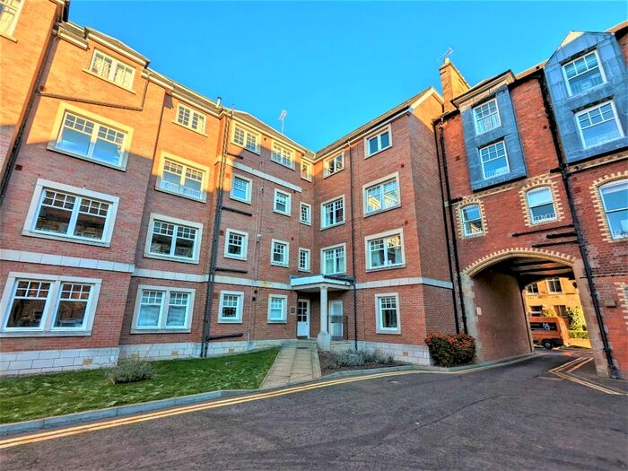 2 Bedroom Flat To Rent In Upper Gray Street, Newington, Edinburgh, EH9