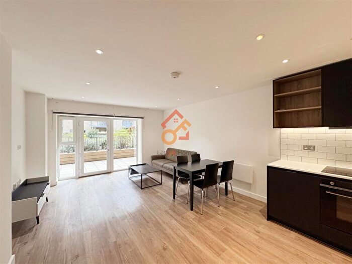 1 Bedroom Flat To Rent In Fermont House, Beaufort Square, London, NW9
