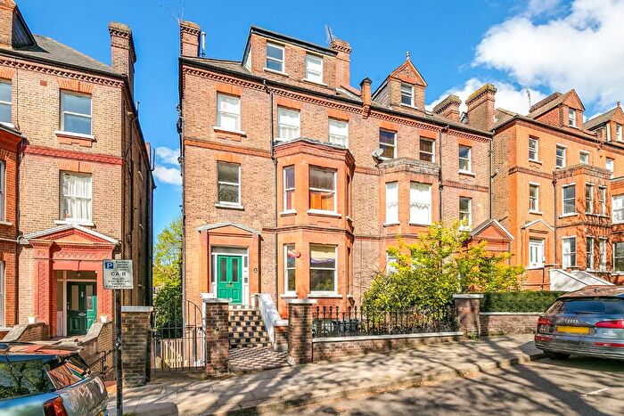 4 Bedroom Flat For Sale In Netherhall Gardens, Hampstead Village, London, NW3