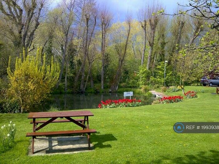 2 Bedroom Flat To Rent In Regatta Court, Cambridge, CB5