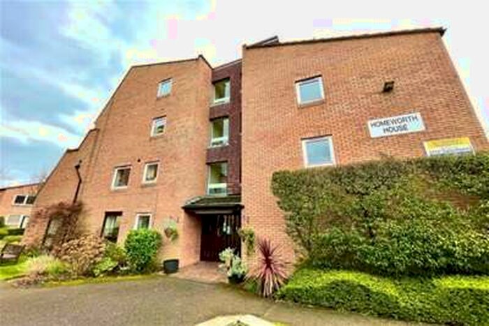 1 Bedroom Flat To Rent In Mount Hermon Road, Woking, GU22