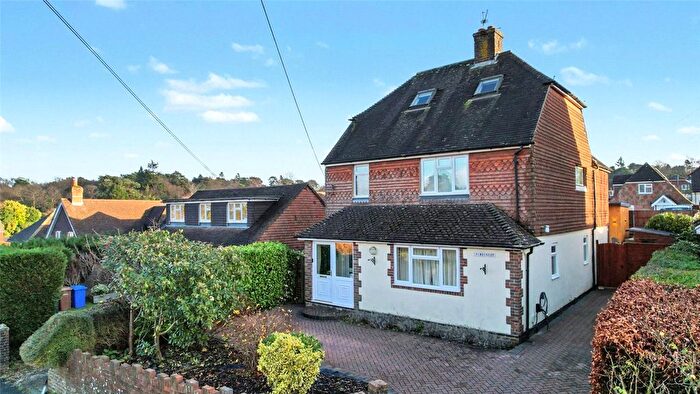 4 Bedroom Detached House To Rent In Clovelly Road, Hindhead, Surrey, GU26