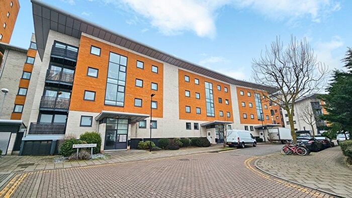 2 Bedroom Flat To Rent In Fishguard Way, London, E16