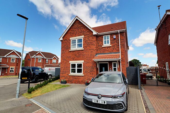 3 Bedroom Detached House For Sale In Poplar Crescent, Althorpe, DN17