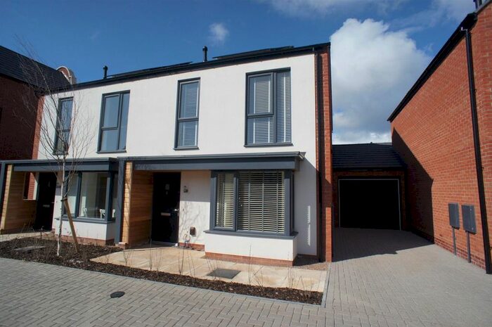 3 Bedroom Semi-Detached House To Rent In Prince Edward Drive, Derby, DE22