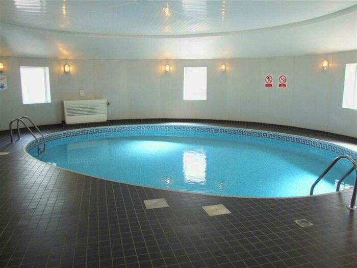 2 Bedroom Apartment For Sale In Skircoat Lodge, Skircoat Green, Halifax, HX3