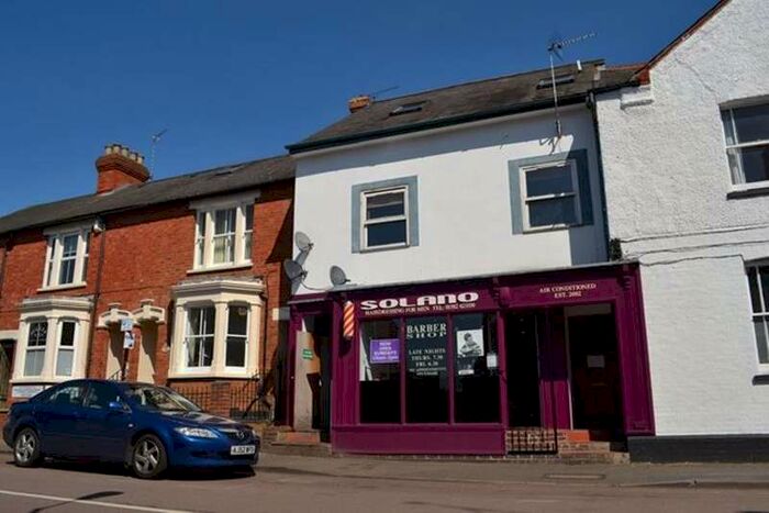 1 Bedroom Maisonette Flat To Rent In Victoria Road, Harpenden, AL5