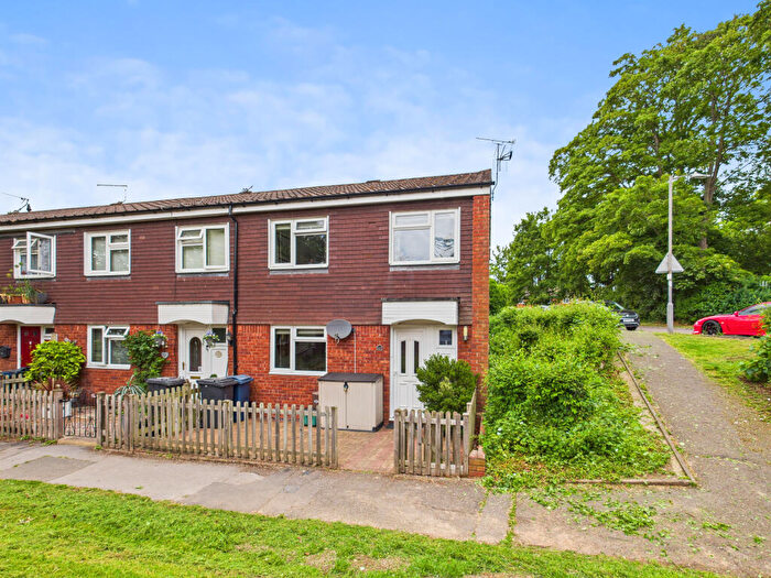 3 Bedroom End Of Terrace House For Sale In Butler Court, Byron Close, Marlow, Buckinghamshire, SL7