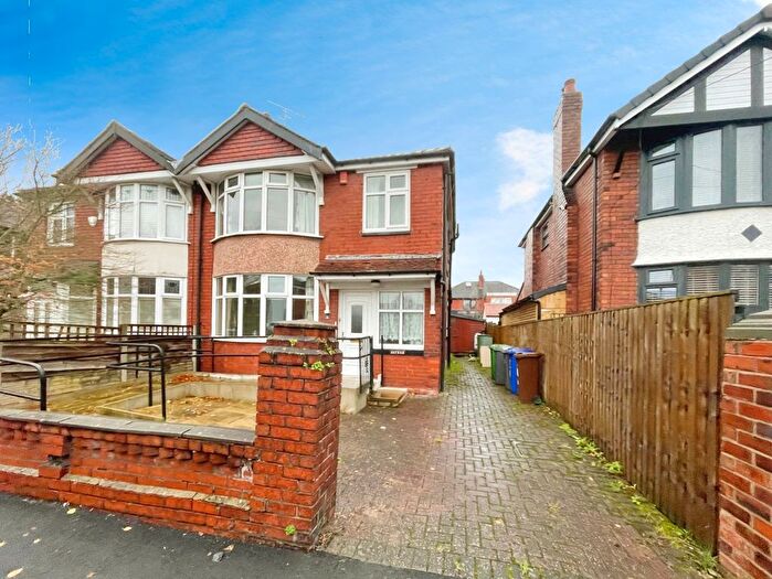 3 Bedroom Semi Detached House For Sale In Haughton Drive, Northenden, Greater Manchester, M22