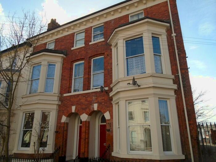 2 Bedroom Flat To Rent In Belvidere Road, Liverpool, Merseyside, L8