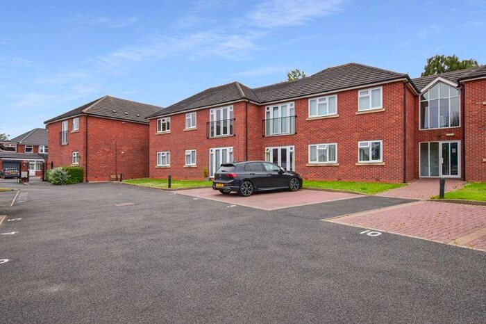 2 Bedroom Flat To Rent In Apsley Road, Oldbury, B68