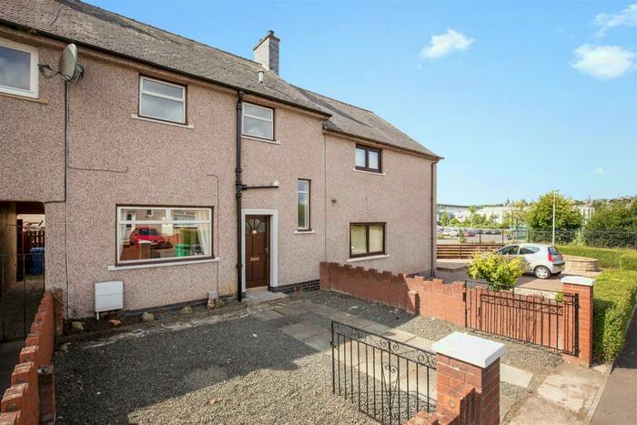 3 Bedroom Terraced House For Sale In Jennie Rennies Road, Dunfermline, KY11