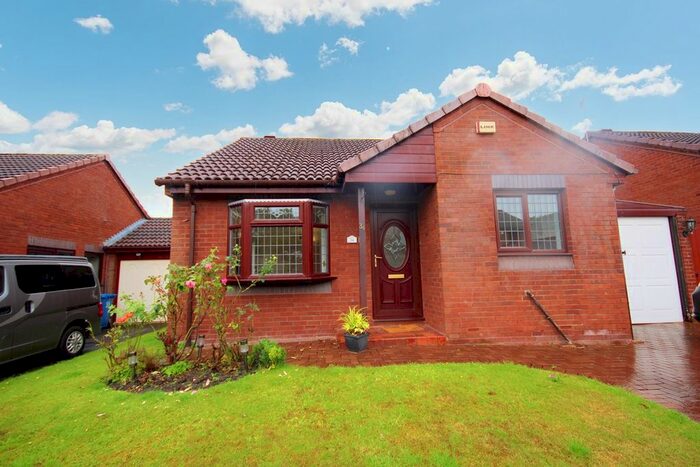 2 Bedroom Bungalow To Rent In Hudson Close, Old Hall, Warrington, WA5