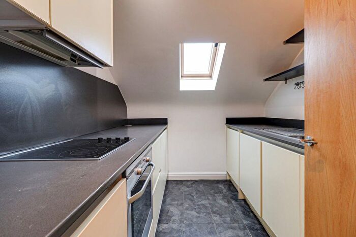 1 Bedroom Flat To Rent In Tryes Road, Cheltenham, GL50