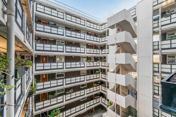 1 Bedroom Flat To Rent In Westbourne Park Road, Notting Hill, London, W11