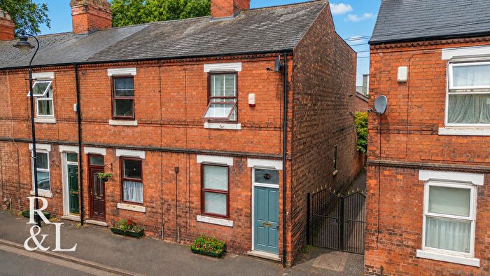 2 Bedroom House For Sale In Glapton Road, Nottingham, NG2