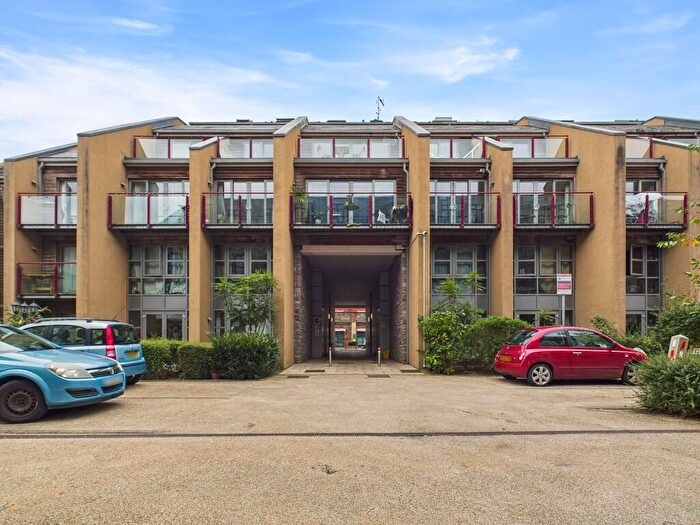2 Bedroom Apartment To Rent In The Refinery, Jacob Street, Bristol, BS2