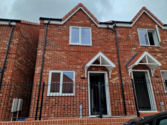 2 Bedroom Property To Rent In Sandy Grove, Mansfield, NG18