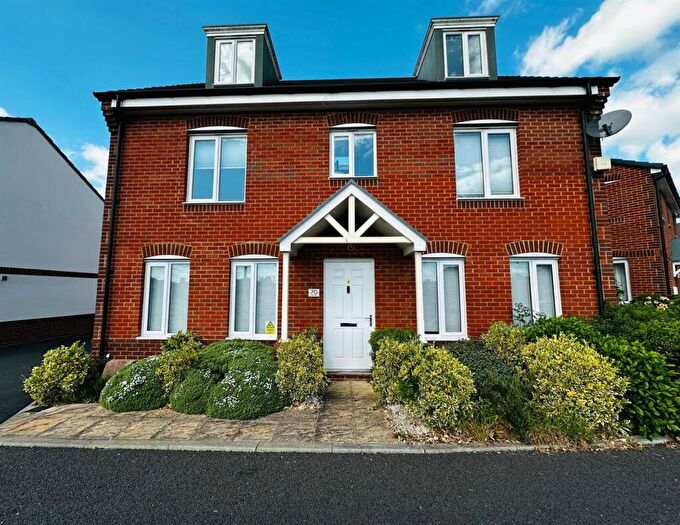 6 Bedroom Detached House For Sale In Gale Way, Tiverton, EX16