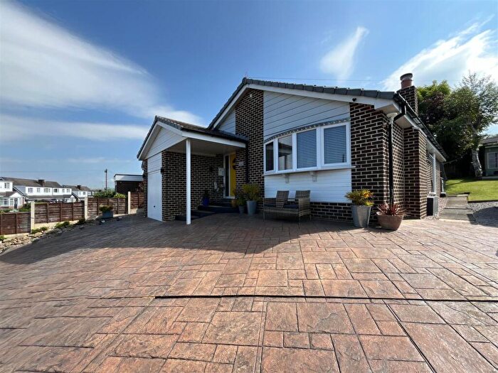 3 Bedroom Detached Bungalow For Sale In Hill Mount, Dukinfield, SK16