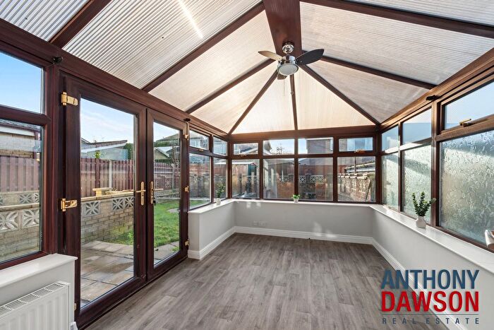 4 Bedroom Semi-Detached House For Sale In Andelen Close, Hapton, BB11