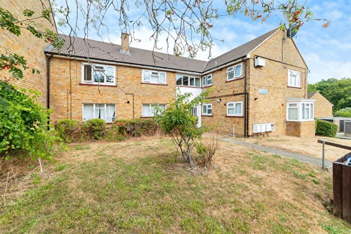1 Bedroom Flat For Sale In Pankhurst Crescent, Chells, Stevenage, SG2