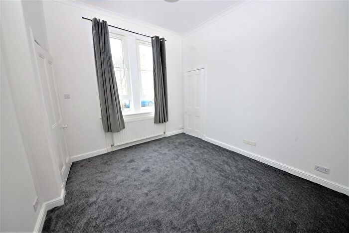 1 Bedroom Flat For Sale In College Street, Buckhaven, KY8