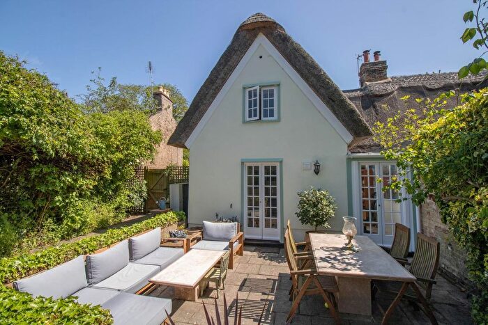 2 Bedroom Cottage To Rent In High Street, Horningsea, Cambridge, CB25