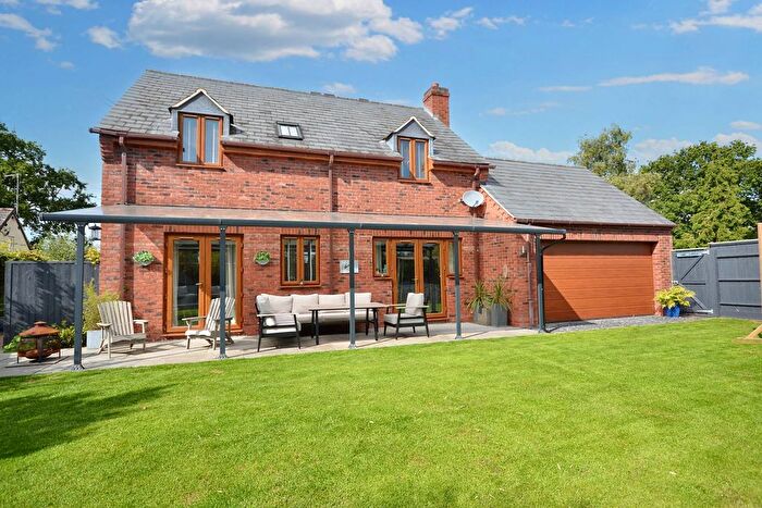 4 Bedroom Detached House For Sale In Pendock, Gloucestershire, GL19