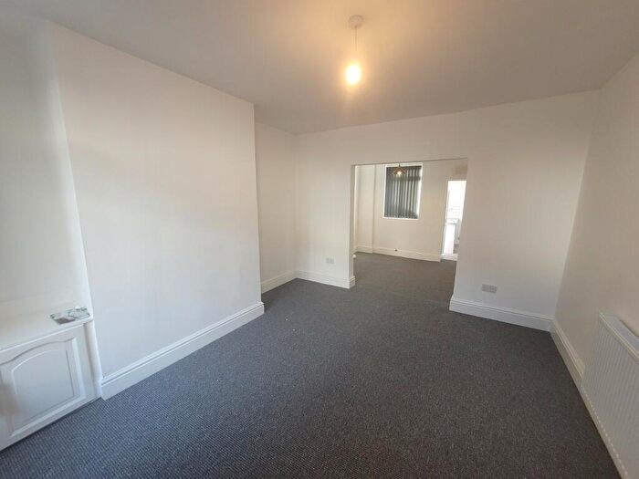 2 Bedroom House To Rent In Wilton Street, Bolton, BL1