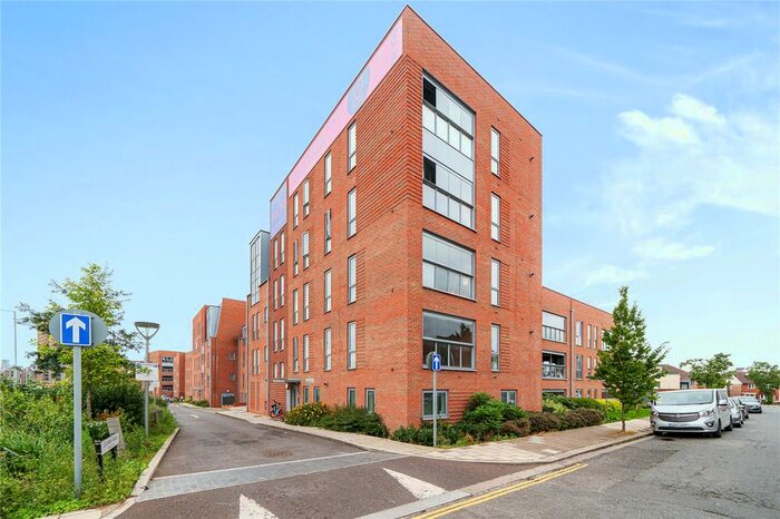 1 Bedroom Flat To Rent In Cezanne Road, London, W3