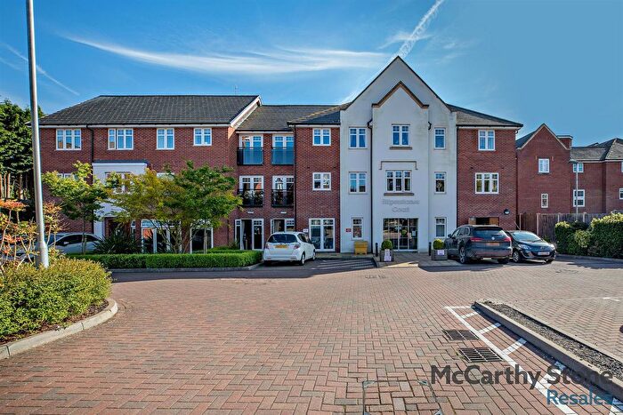 2 Bedroom Flat For Sale In Stiperstones Court, - Abbey Foregate, Shrewsbury, Shropshire, SY2