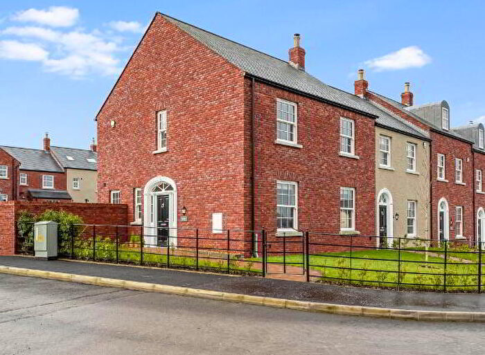 3 Bedroom TownHouse For Sale In Governors Gate Demesne, Hillsborough, BT26