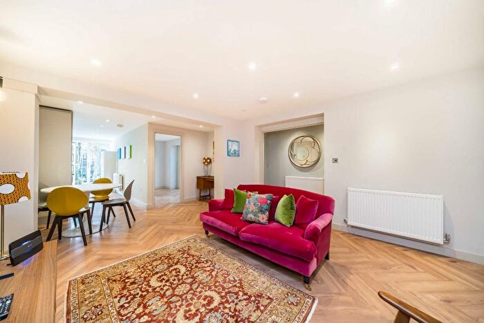 1 Bedroom Flat To Rent In St. Marys Road, Ealing, W5