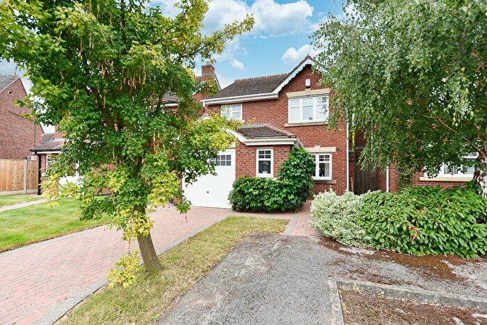 3 Bedroom Detached House For Sale In Church Road, Burton Joyce, Nottingham, NG14