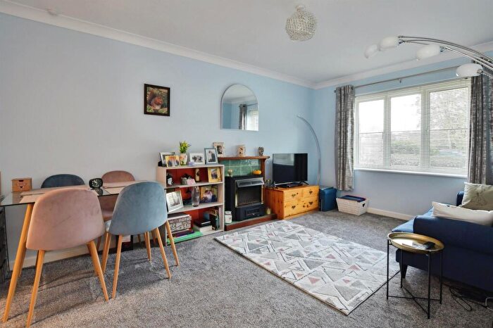 1 Bedroom Retirement Property For Sale In White Cliff Mill Street, Blandford Forum, DT11