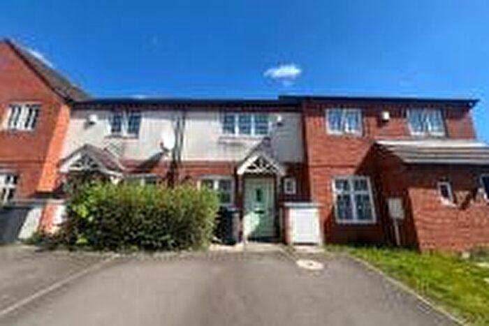 2 Bedroom Terraced House For Sale In Oxon Way, Leicester, Leicestershire, LE5