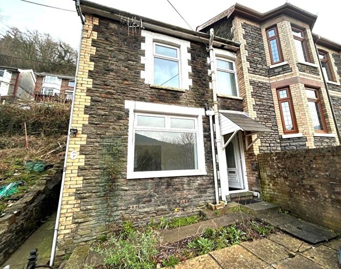 2 Bedroom End Of Terrace House To Rent In Rhyswg Road, Abercarn, Newport, NP11