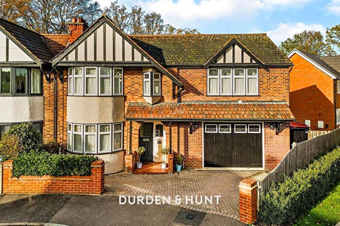 5 Bedroom Semi-detached House For Sale In Laburnum Road, Coopersale, CM16